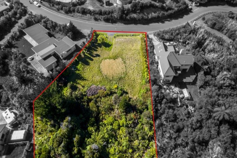 Photo of property in 54 Mount Marua Way, Timberlea, Upper Hutt, 5018