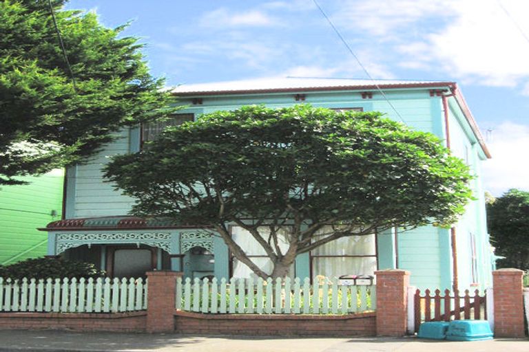 Photo of property in 20a Waripori Street, Berhampore, Wellington, 6023