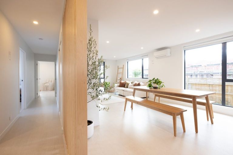 Photo of property in 91 Waituarua Drive, Takanini, Auckland, 2112
