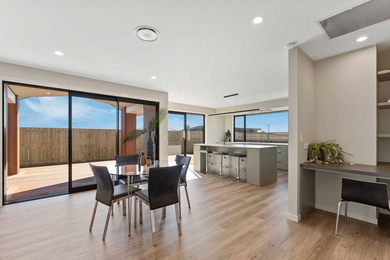 Photo of property in 30 Greenway Crescent, Hope, Richmond, 7020