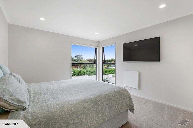 Photo of property in 53 Costa Viva Crescent, Karaka, Papakura, 2113