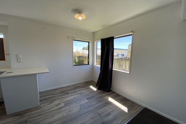 Photo of property in 3/39 Templeton Place, Clendon Park, Auckland, 2103