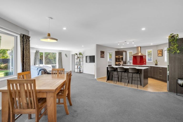 Photo of property in 21 Christie Place, Rolleston, 7614