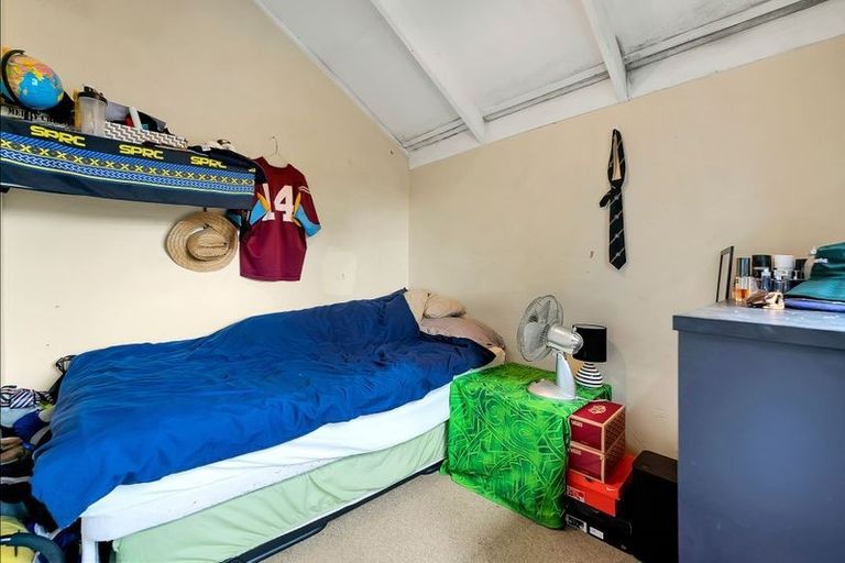 Photo of property in 4 Vimy Place, Mangere, Auckland, 2022