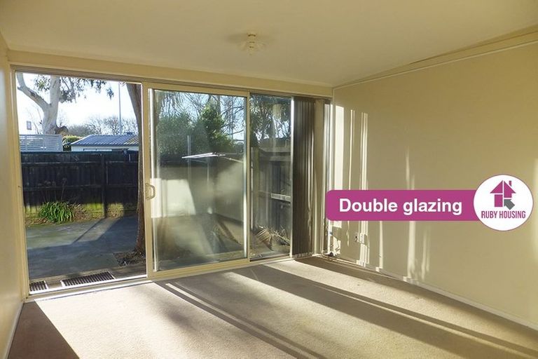 Photo of property in 37 Hillier Place, Spreydon, Christchurch, 8024