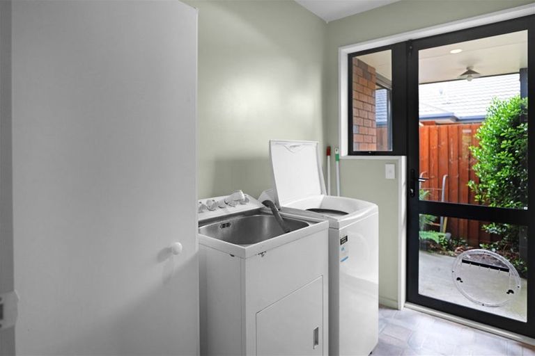 Photo of property in 17 Thomson Street, Tinwald, Ashburton, 7700