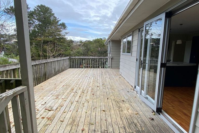 Photo of property in 10 Airey Place, Torbay, Auckland, 0630