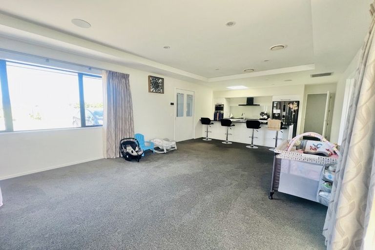 Photo of property in 34 Four Peaks Drive, Wigram, Christchurch, 8025