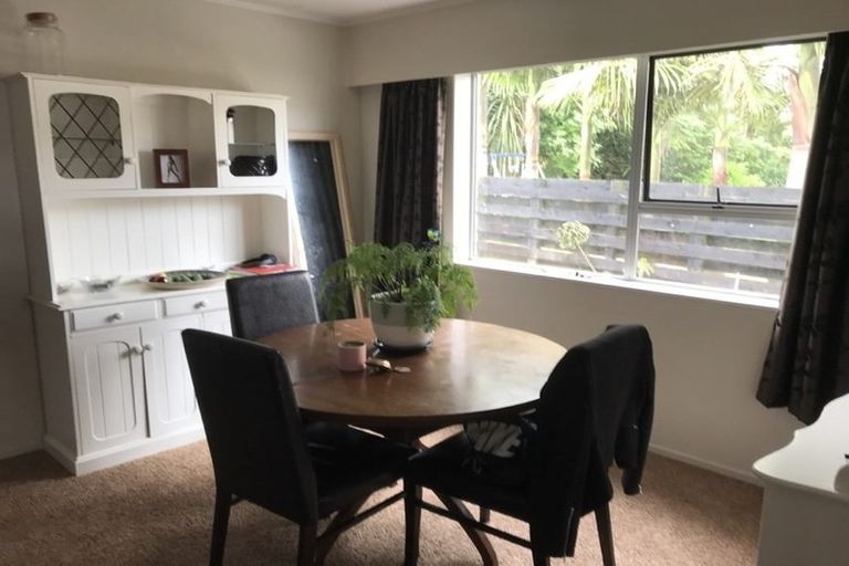 Photo of property in 52 George Crescent, Buckland, Pukekohe, 2677
