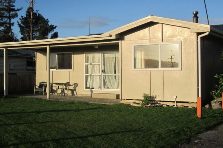 Photo of property in 34 Wanganui Flat Road, Harihari, 7884