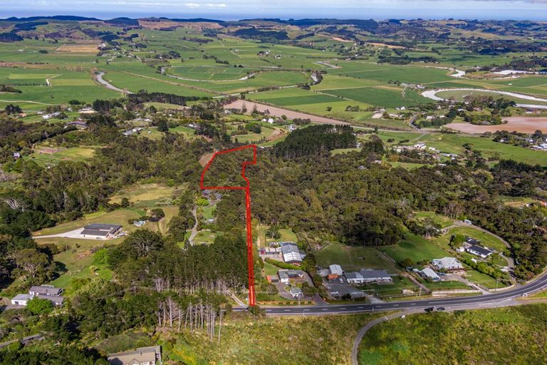 Photo of property in 188 Wishart Road, Helensville, 0875