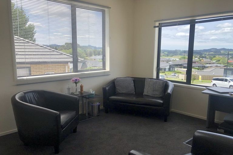 Photo of property in 53 Pebble Beach Boulevard, Te Kamo, Whangarei, 0112