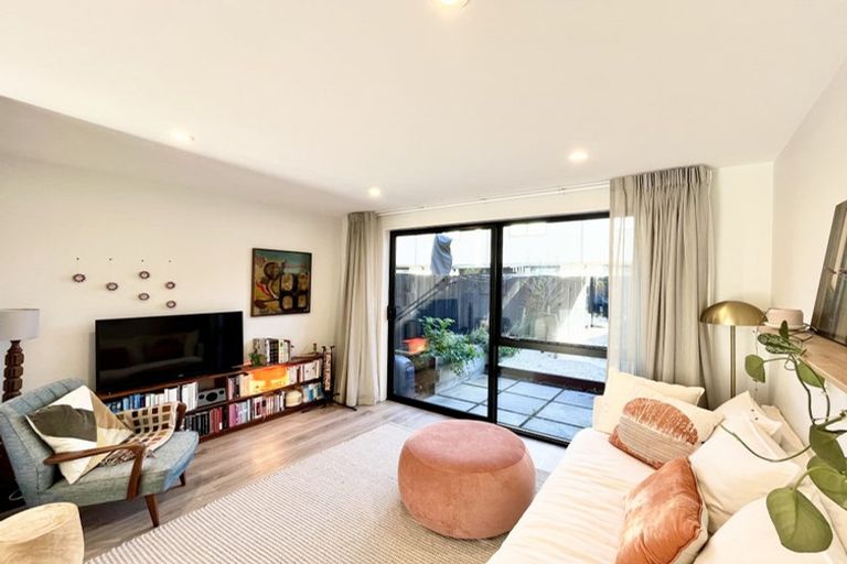 Photo of property in 24 Ivy Nola Way, Henderson, Auckland, 0612