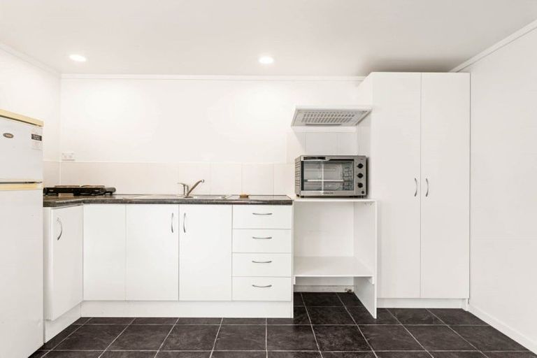 Photo of property in 13 Kane Road, Papamoa Beach, Papamoa, 3118