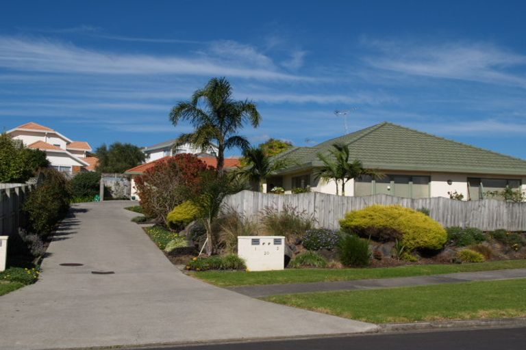 Photo of property in 2/18 Mission View Drive, Northpark, Auckland, 2013