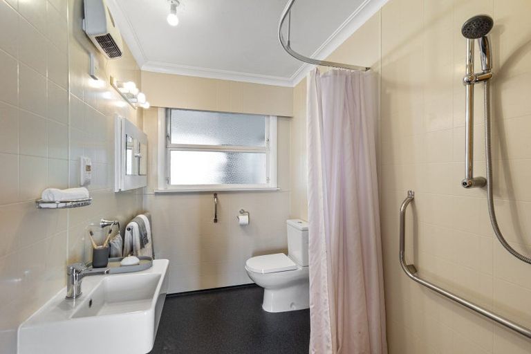 Photo of property in 6 Elizabeth Street, Levin, 5510