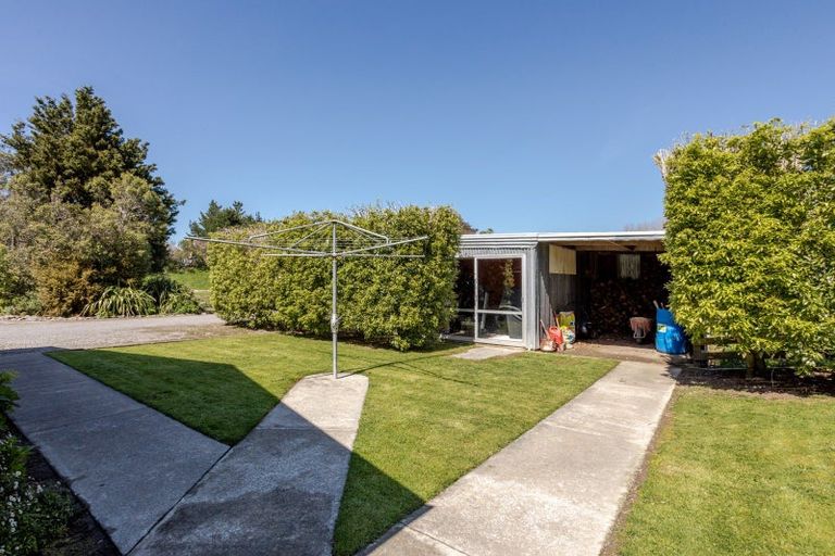 Photo of property in 569 Laws Road, Dannevirke, 4972