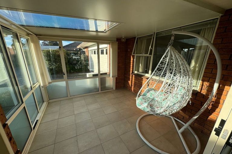 Photo of property in 1/3 Cottesmore Close, Burnside, Christchurch, 8053