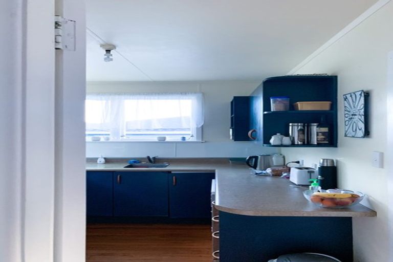 Photo of property in 10 Lomita Road, Johnsonville, Wellington, 6037