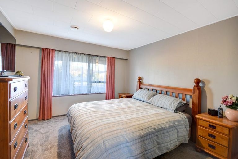 Photo of property in 17 Wickliffe Street, Mosgiel, 9024