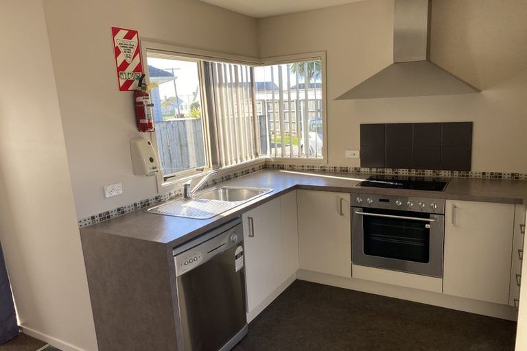 Photo of property in 67 Massey Street, Frankton, Hamilton, 3204