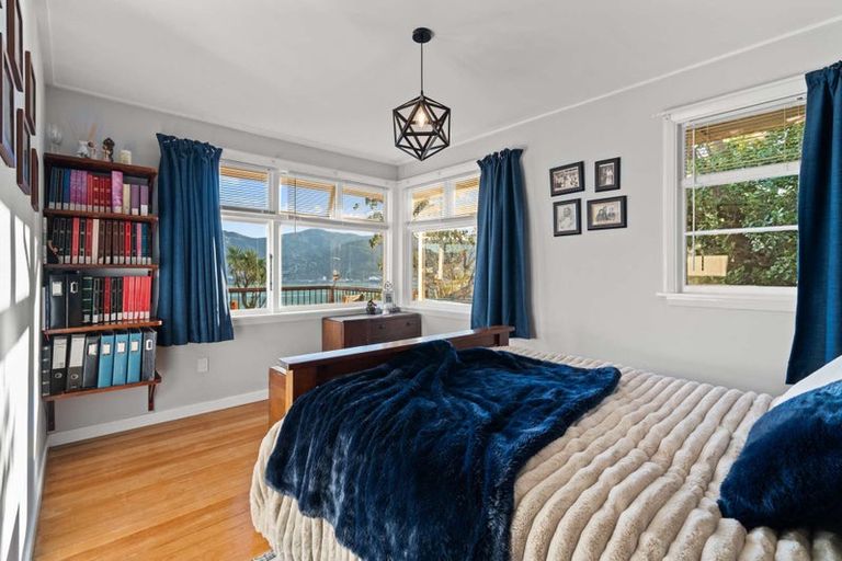 Photo of property in 33 Ranui Crescent, Diamond Harbour, Lyttelton, 8971