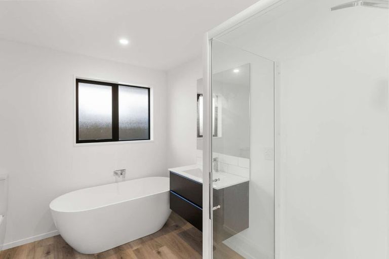 Photo of property in 35 Herridge Street, Woodend, 7691