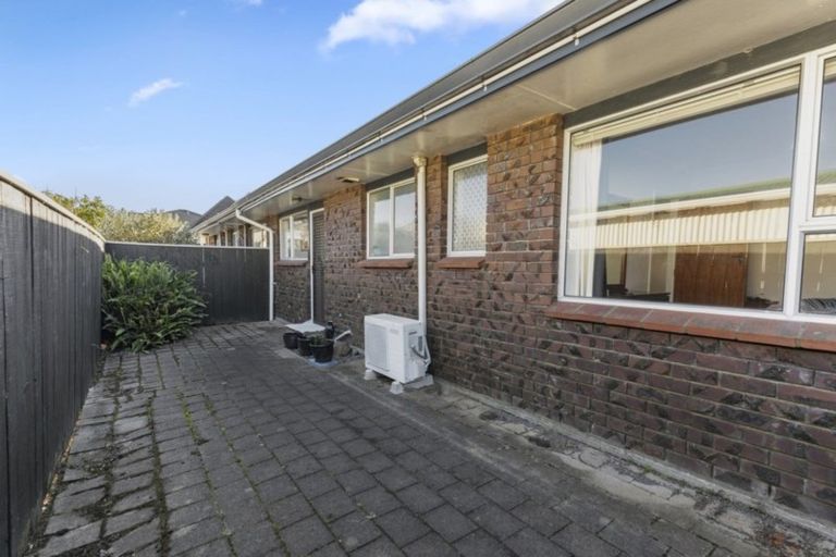 Photo of property in 41b Ludlam Crescent, Woburn, Lower Hutt, 5010