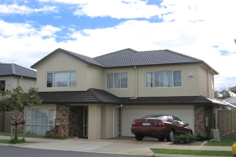 Photo of property in 6 Bridgefield Crescent, Flat Bush, Auckland, 2016