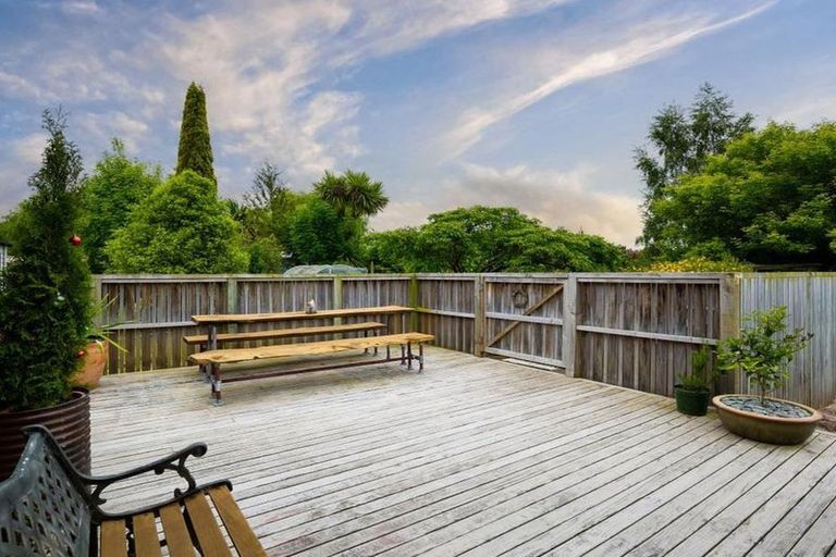 Photo of property in 72 Parsonage Road, Waimate, 7978