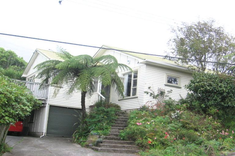 Photo of property in 31 Woodland Road, Johnsonville, Wellington, 6037