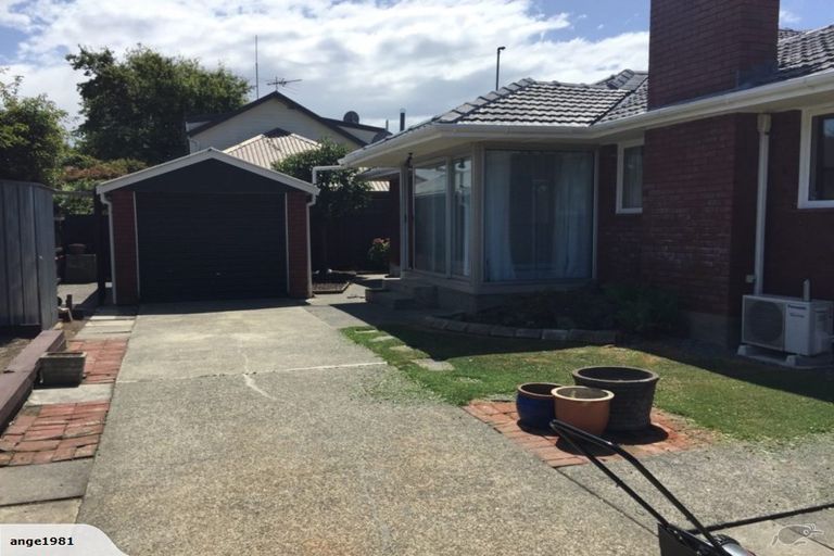 Photo of property in 40 Hurunui Street, Cracroft, Christchurch, 8025