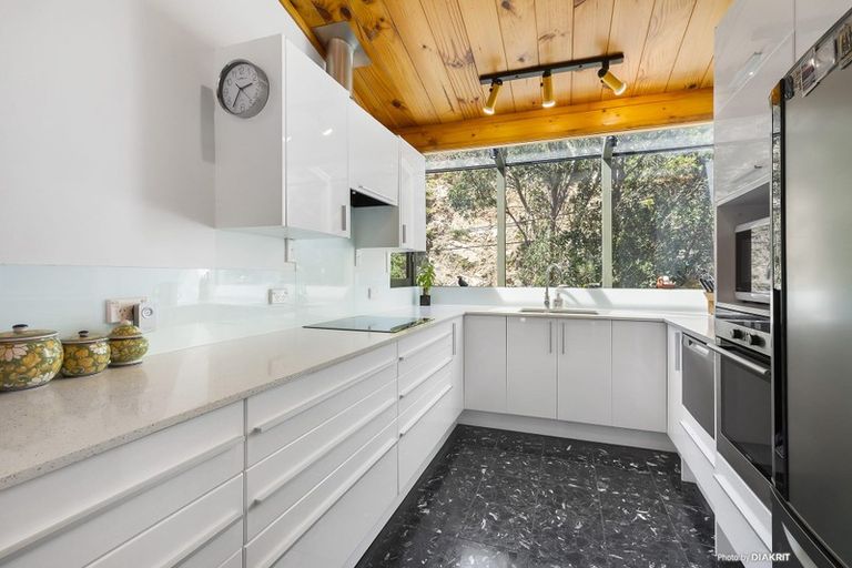 Photo of property in 72 Montreal Grove, Kingston, Wellington, 6021