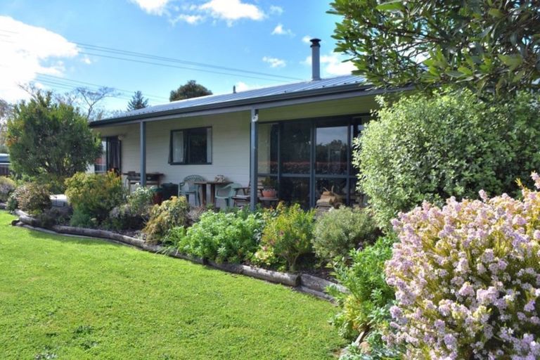 Photo of property in 451 High Street South, Carterton, 5713