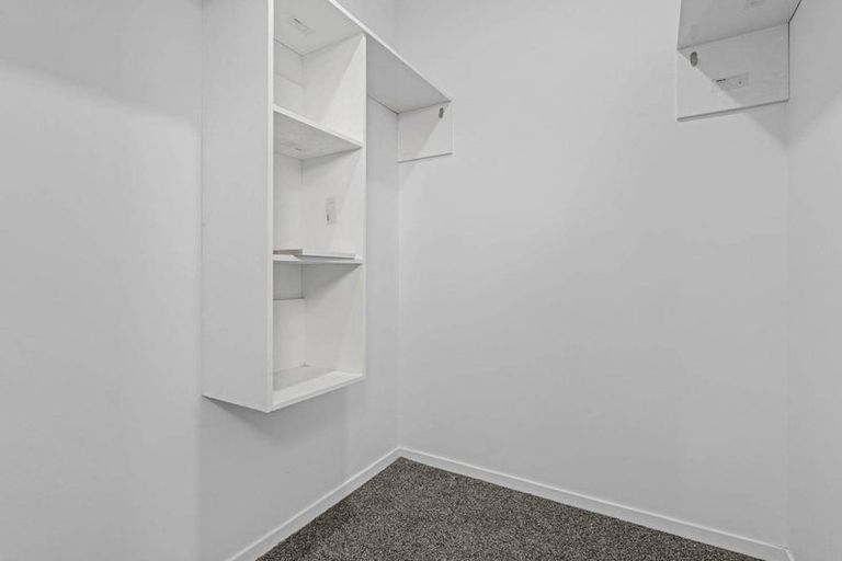 Photo of property in 305e Porchester Road, Takanini, 2112