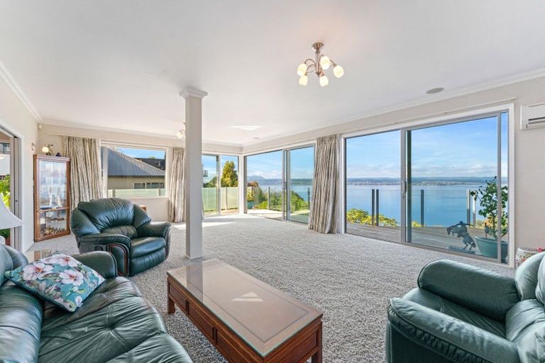 Photo of property in 79 Wakeman Road, Acacia Bay, Taupo, 3330