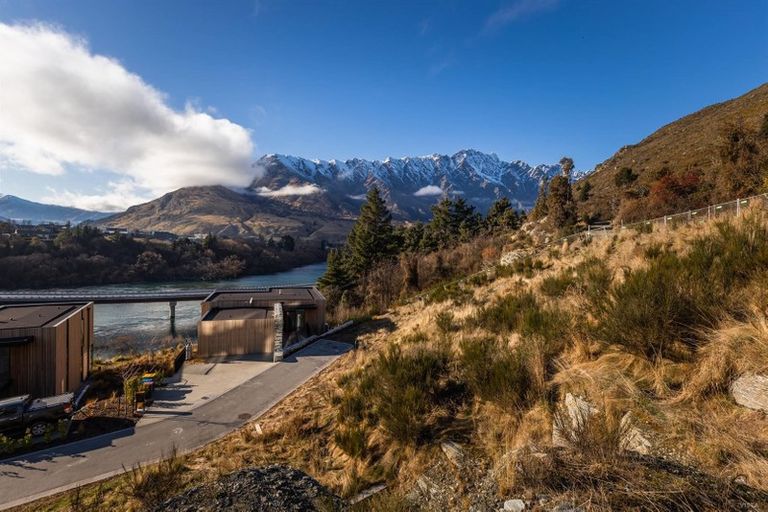 Photo of property in 12 Old Homestead Place, Kawarau Falls, Queenstown, 9300