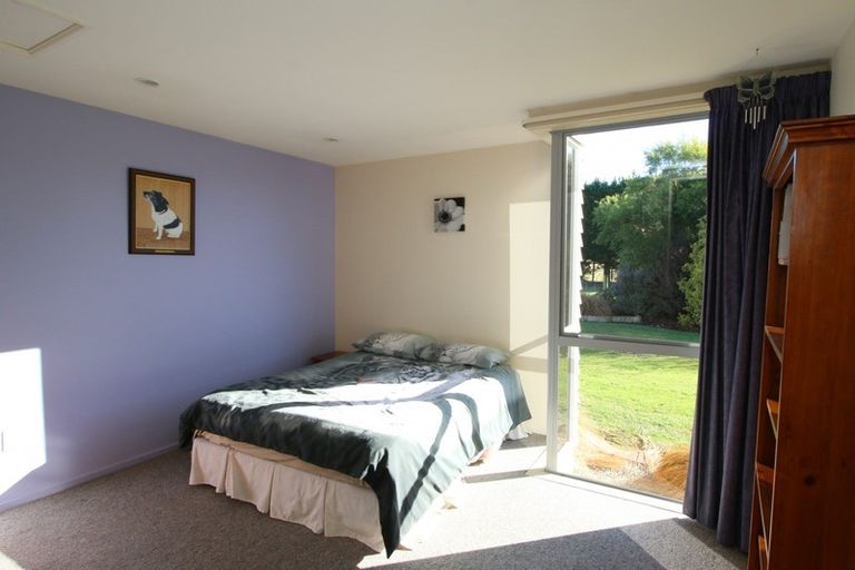 Photo of property in 30 Lucks Road, Waimate, 7980