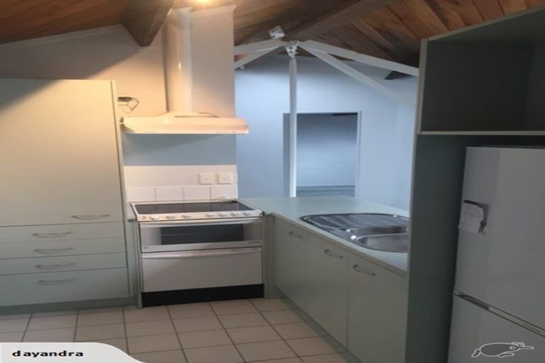 Photo of property in Metro Apartments, 16/220 Thorndon Quay, Pipitea, Wellington, 6011