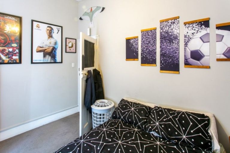 Photo of property in 1 Ryehill Street, Calton Hill, Dunedin, 9012