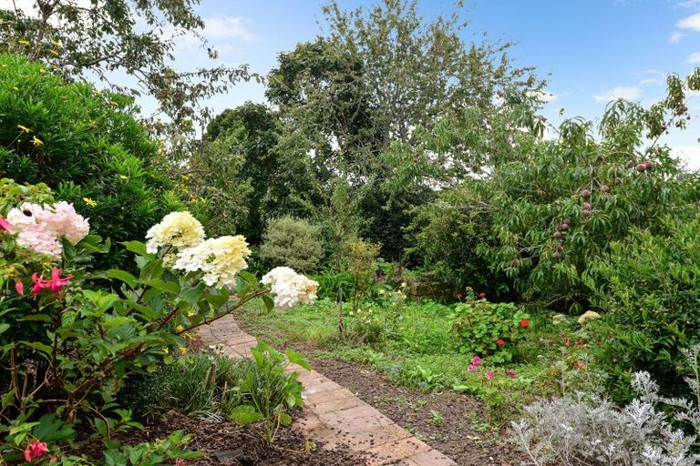 Photo of property in 97 Kimihia Road, Huntly, 3700