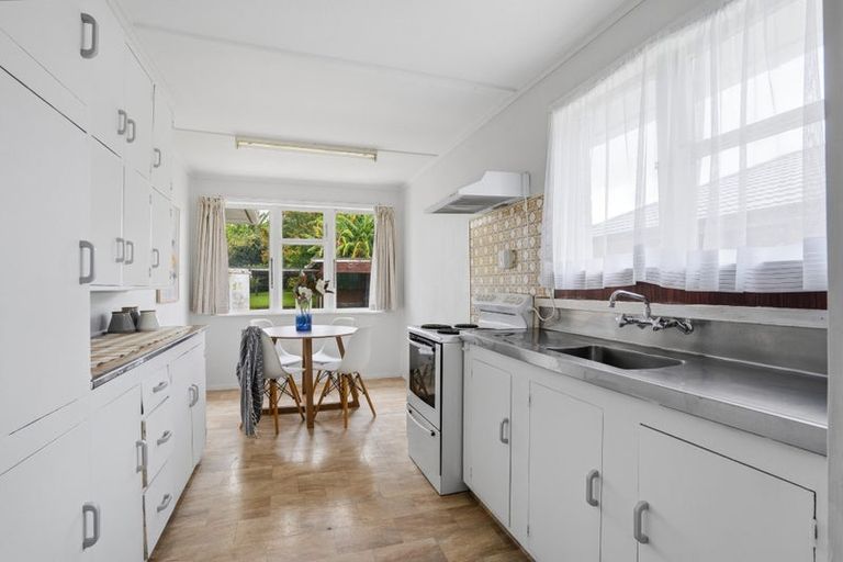 Photo of property in 52 Second Avenue, Avenues, Whangarei, 0110