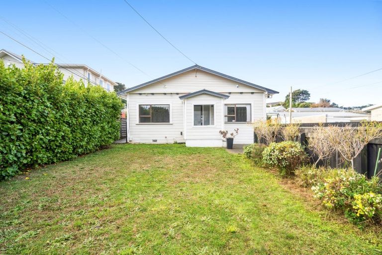 Photo of property in 17 Rotherham Terrace, Miramar, Wellington, 6022