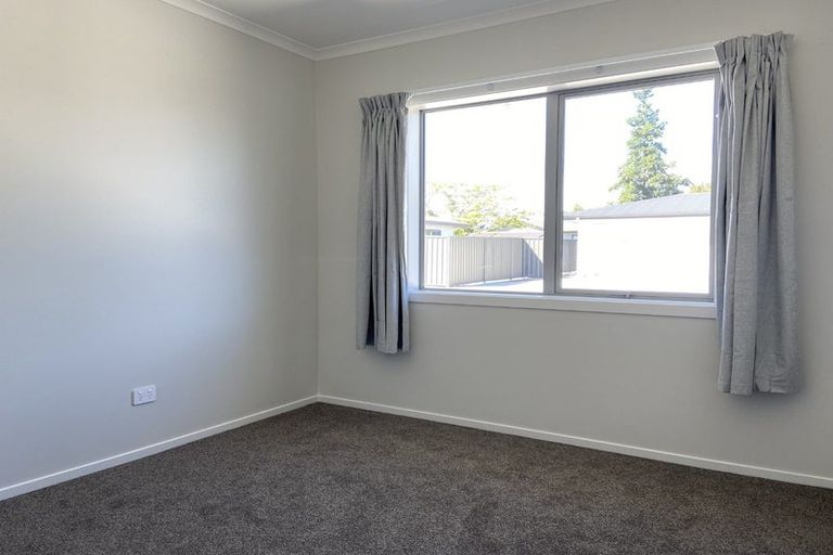 Photo of property in 18 Guy Street, Waipawa, 4210