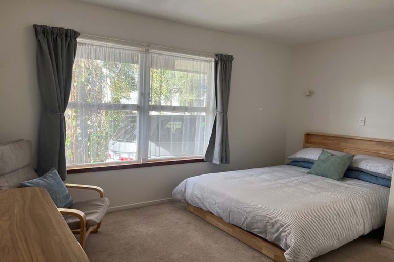 Photo of property in 1/315 Rangatira Road, Beach Haven, Auckland, 0626
