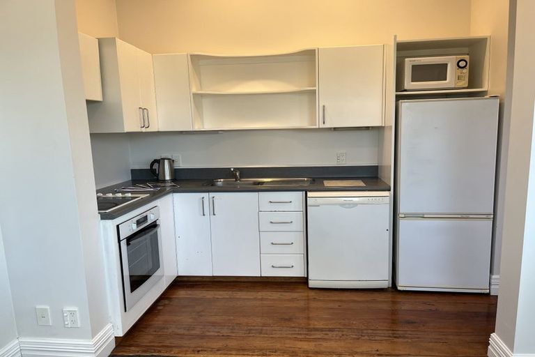 Photo of property in 1/246 The Terrace, Wellington Central, Wellington, 6011