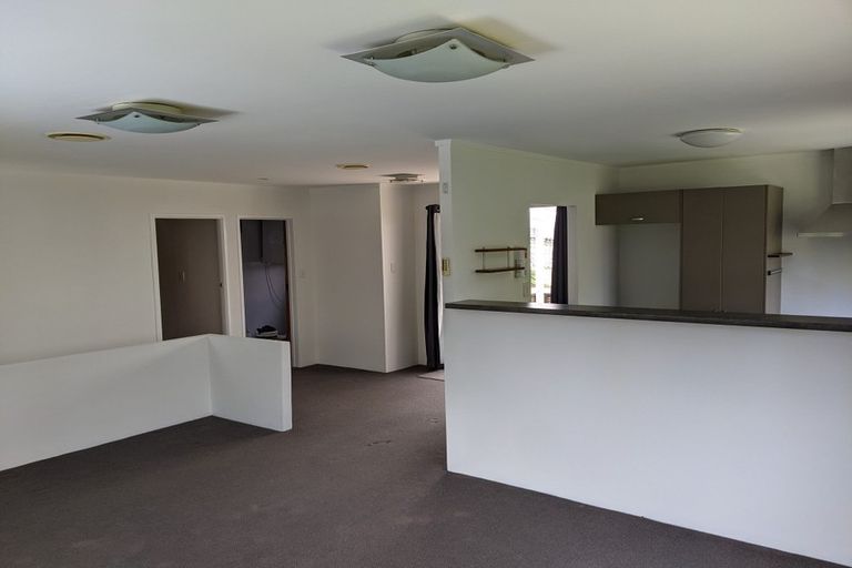 Photo of property in 1/6 Makora Road, Massey, Auckland, 0614