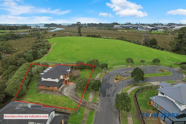 Photo of property in 62 Peninsula Road, Mangere, Auckland, 2022