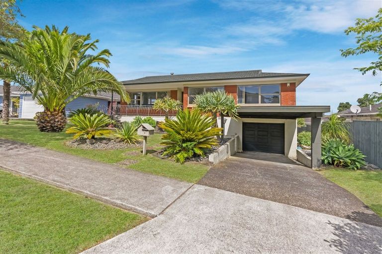 Photo of property in 3 Stansfield Place, Sunnyhills, Auckland, 2010