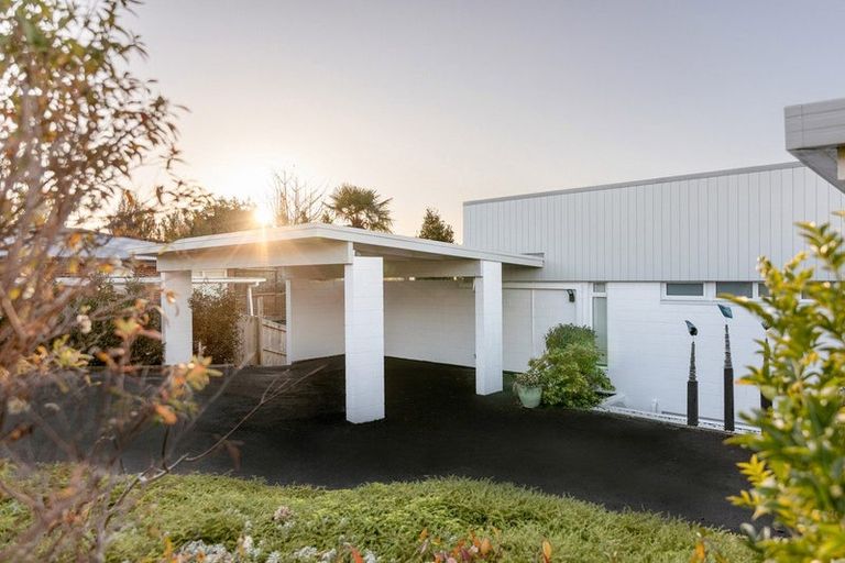 Photo of property in 75 Sutherland Road, Brookfield, Tauranga, 3110